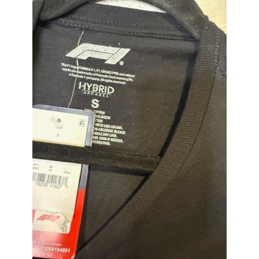 Formula 1 F1 Racing Graphic T-Shirt Mens Small Black Hybrid Apparel NWT 8346 - Picture 2 of 4